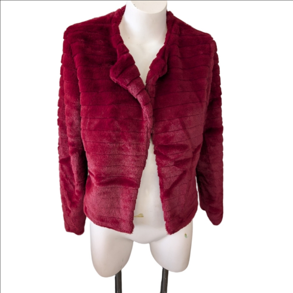 Coat Faux Fur Burgundy Open Front Cropped  Jacket Size M NWT